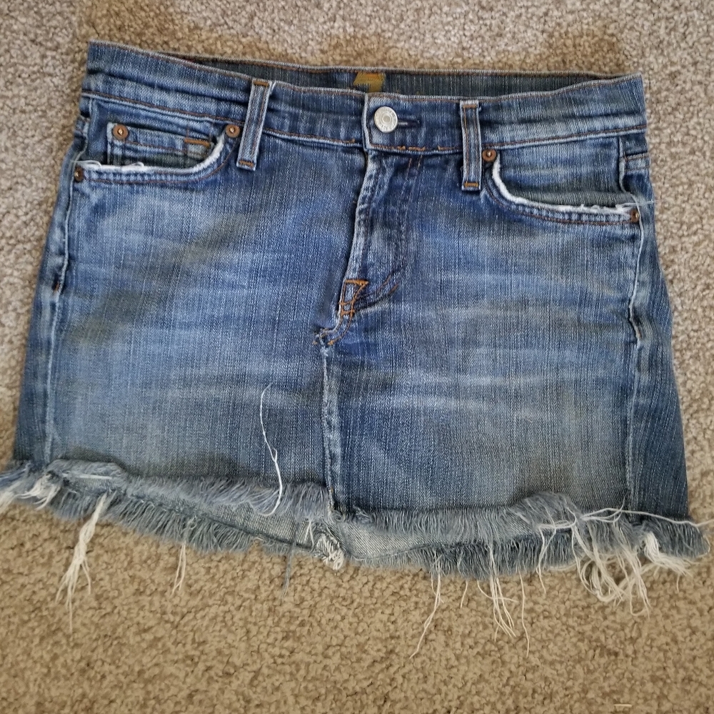 7 For All Mankind Size 27 Denim Mini Skirt